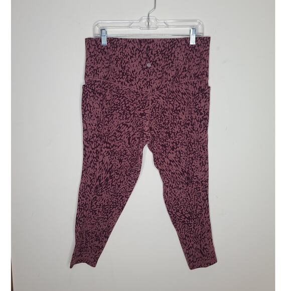 Athleta Salutation Stash pocket 7/8 legging mauve pink animal print - 1X - Picture 4 of 8